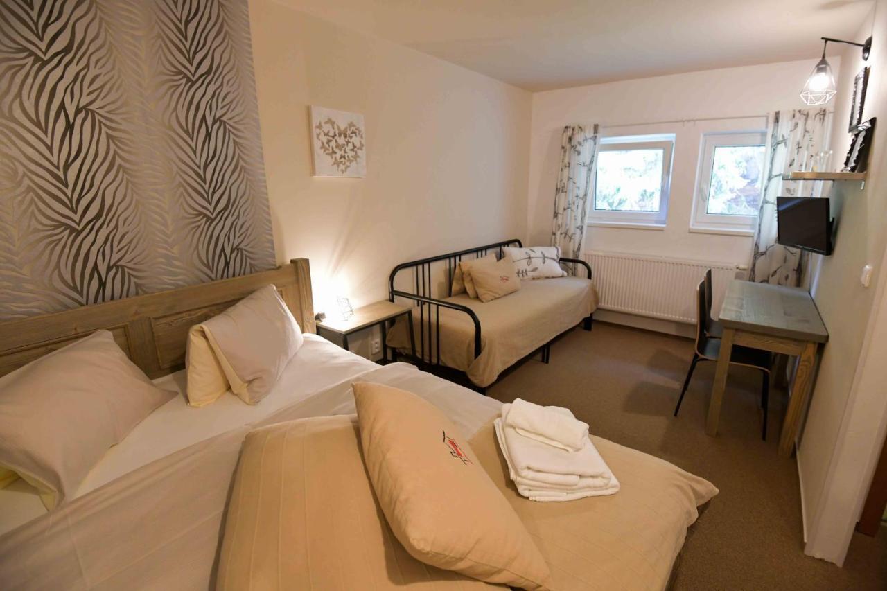 Double Room,1026340864:JPEG